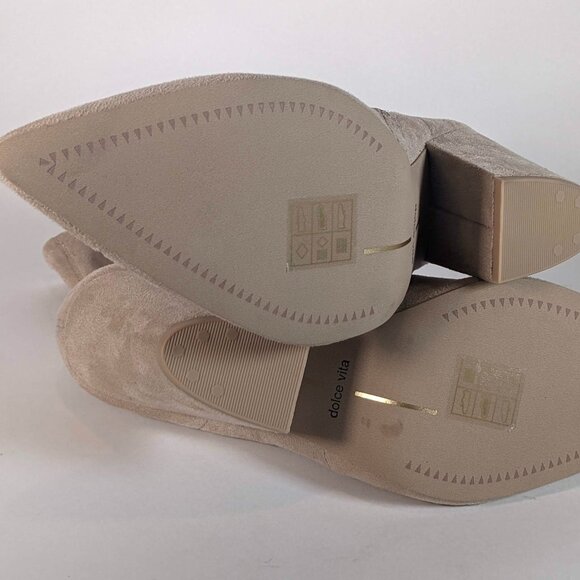 Dolce Vita Tan/Brown Ankle Boots. Size 8, slight heels for comfort - Picture 6 of 8